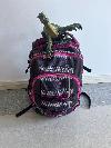 Foto: Rucksack mit Dino gefunden und Besitzer gesucht Foto zur freien Verwendung